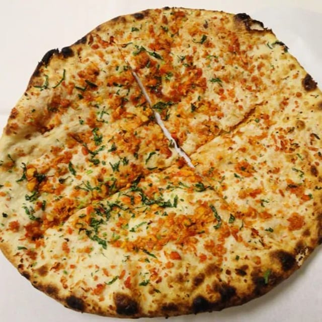 Tandoori Chicken Naan.
